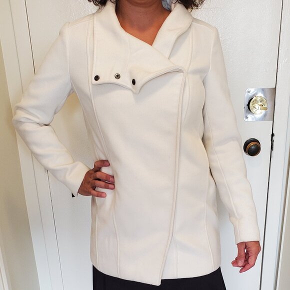 Stylish MNG Suit Polyester-Viscose Coat - Picture 2 of 8